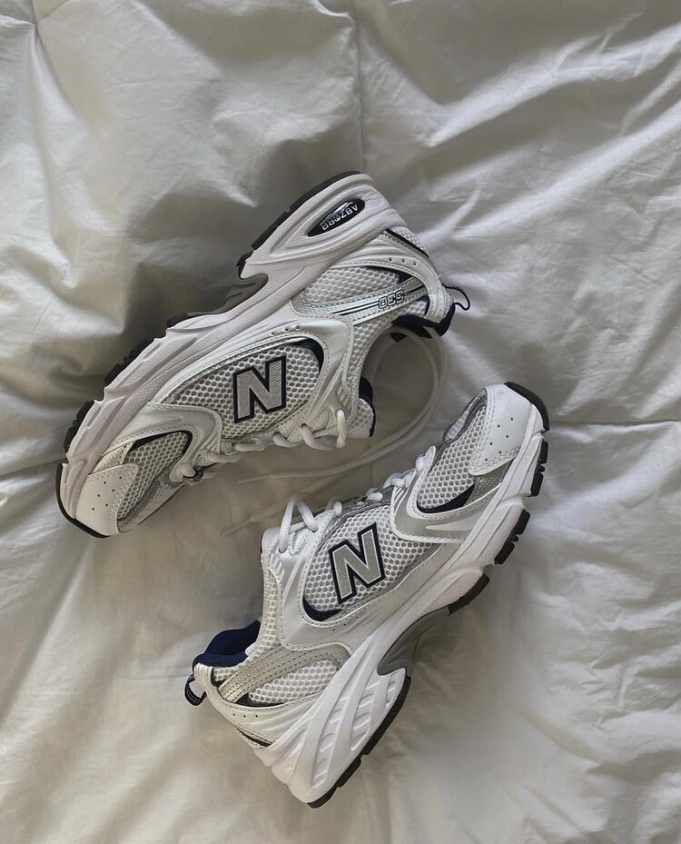New Balance 530 White Silver Navy