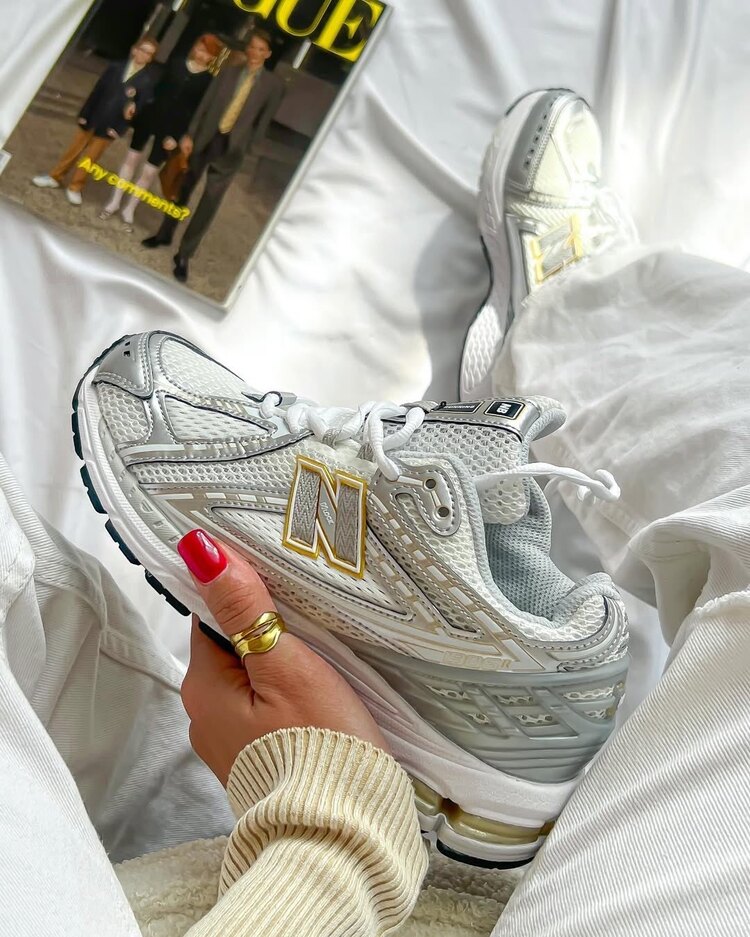 New Balance 1906R White Silver Gold