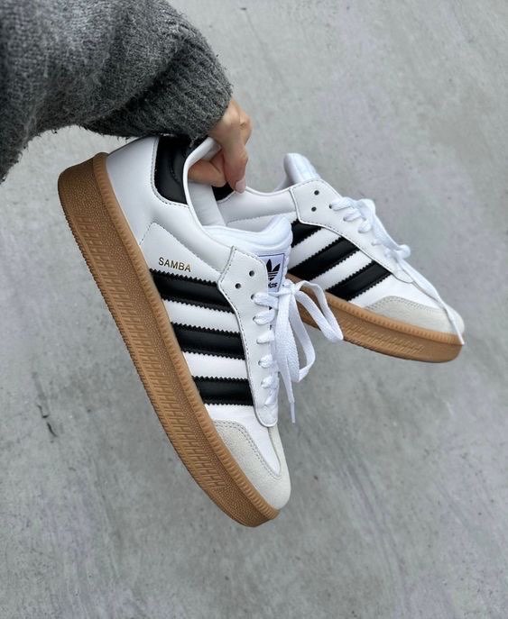 Samba XLG White Black Gum