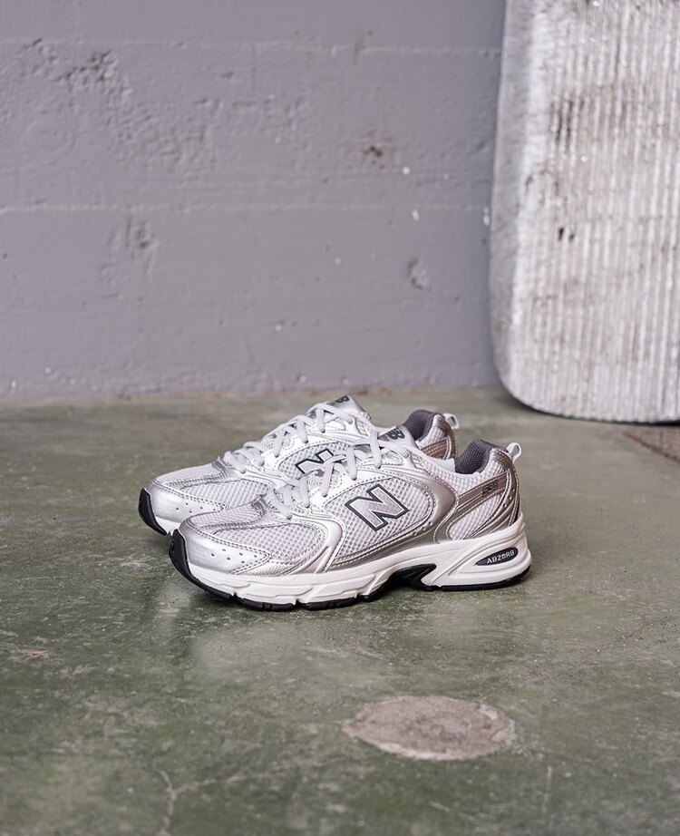 New Balance 530 Metallic Silver
