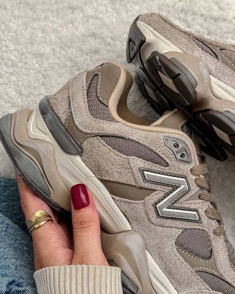 New Balance 9060 Mushroom