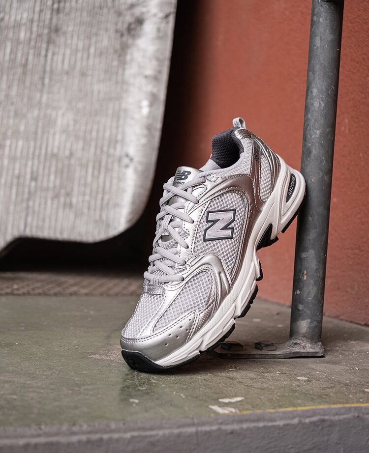 New Balance 530 Metallic Silver