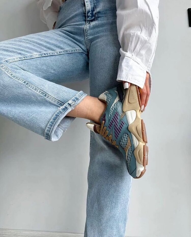 New Balance 9060 Bodega