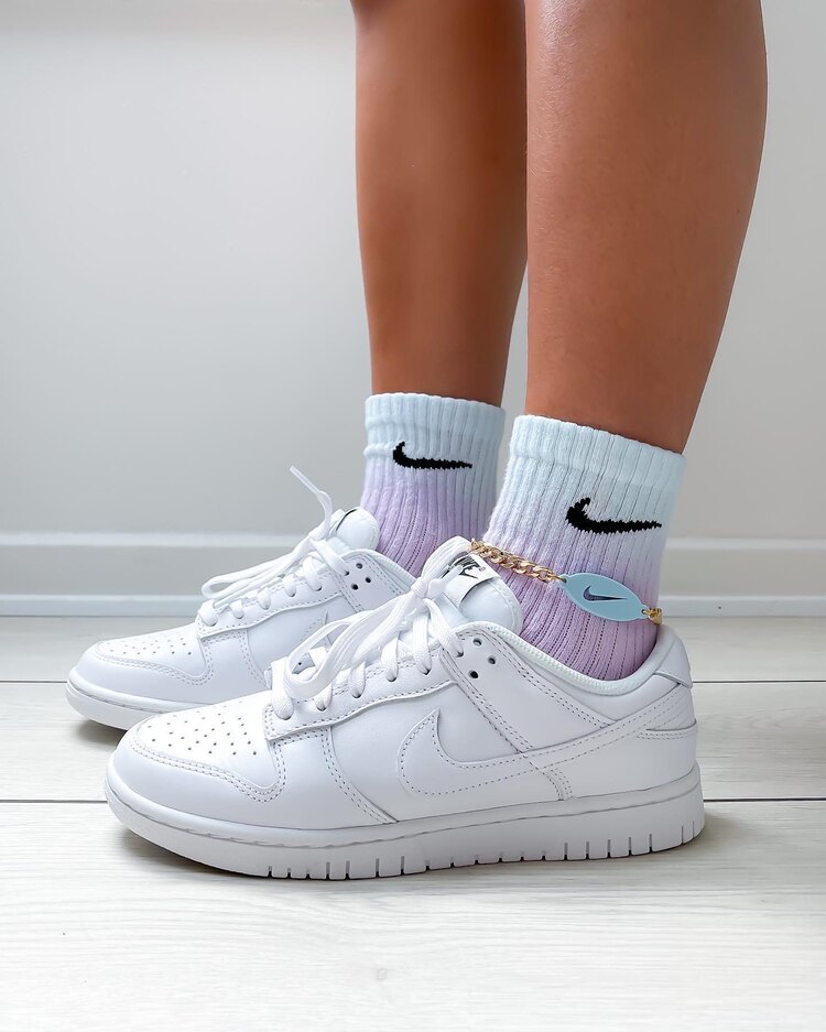 Dunk Low Triple White