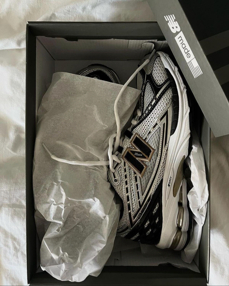 New Balance 1906R White Gold