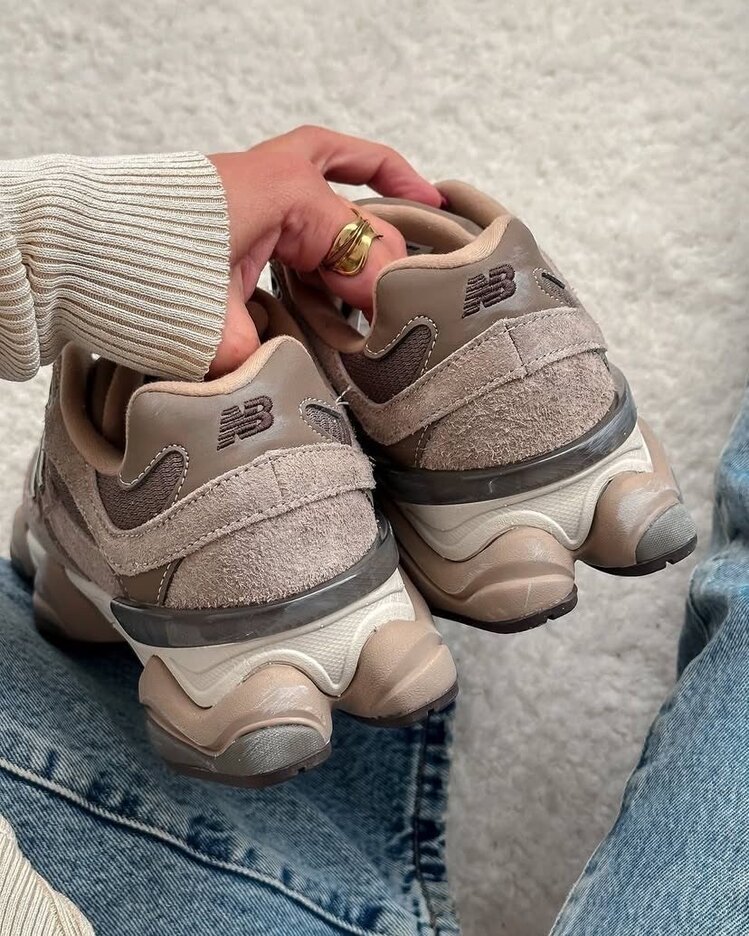 New Balance 9060 Mushroom