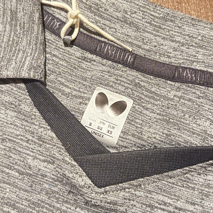 Butterfly Izumo Unisex Gri Forma