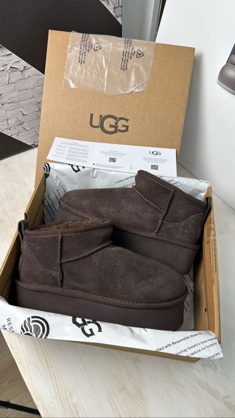 U.G.G Ultra Mini Platform Brown Chedar