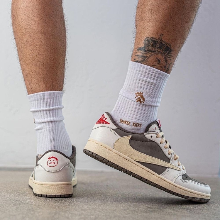 nike Travis scott x Air Jordan 1 Low 