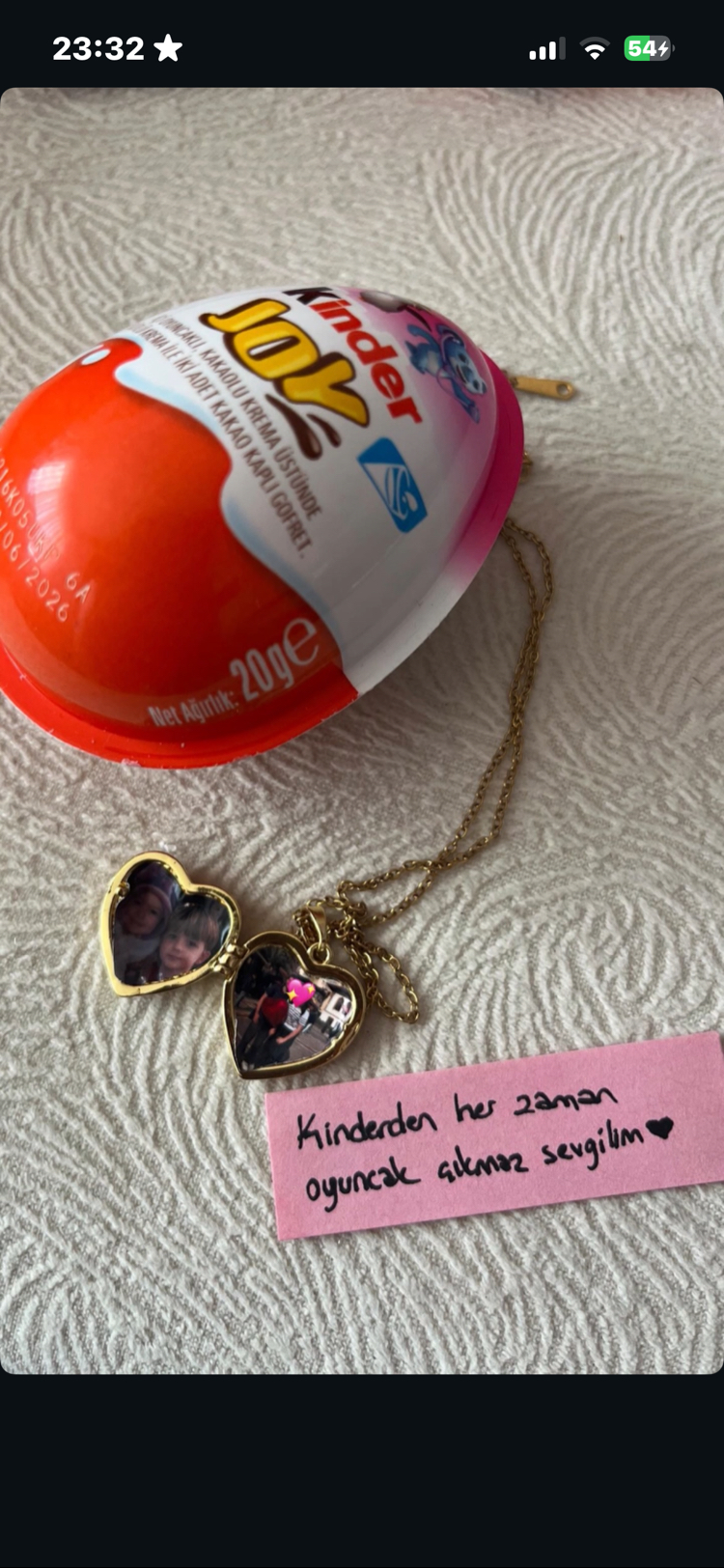 Kinder sürpriz kalpli kolye