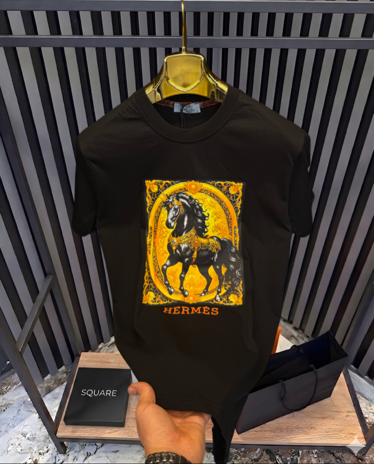 •HERMES T-SHIRT