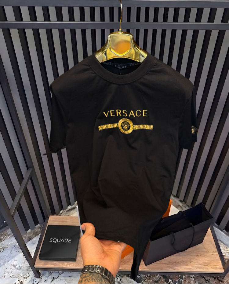 •VERSACE T-SHIRT
