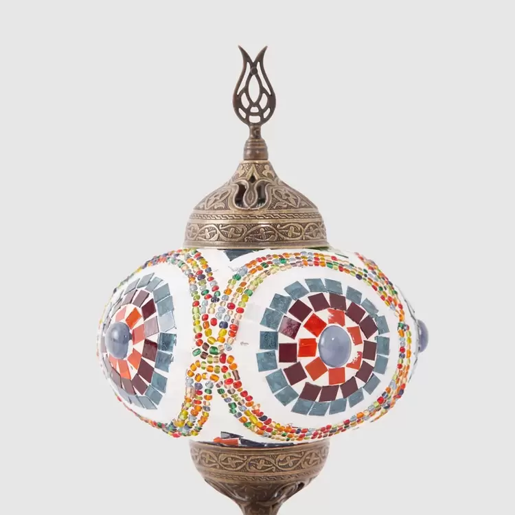 NO 3 Led Masa Lambası - Modern Tasarım ve Dayanıklı Zamak Metal Malzeme