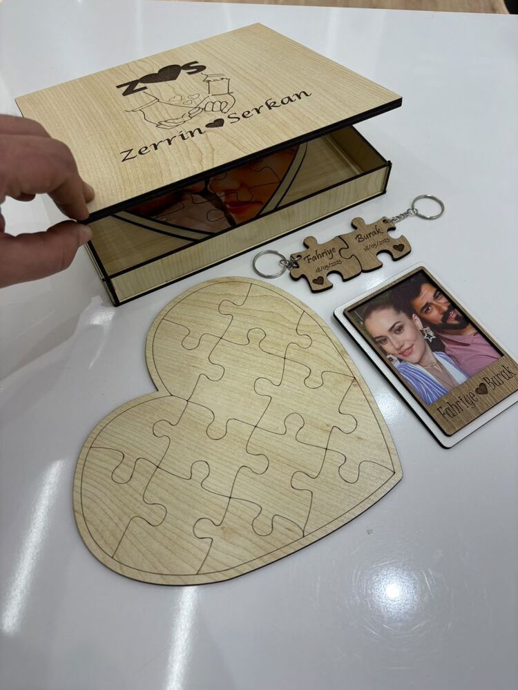 SEVGİLİLER GÜNÜ KALPLİ PUZZLE SET