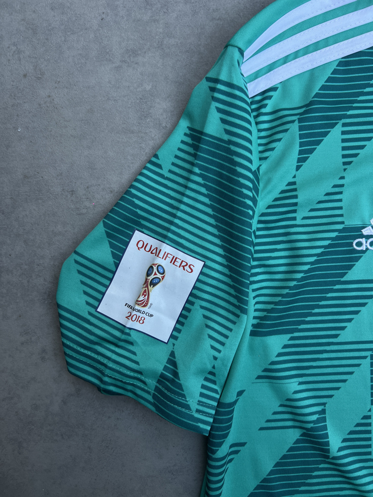 Adidas Deutscher Forma XL