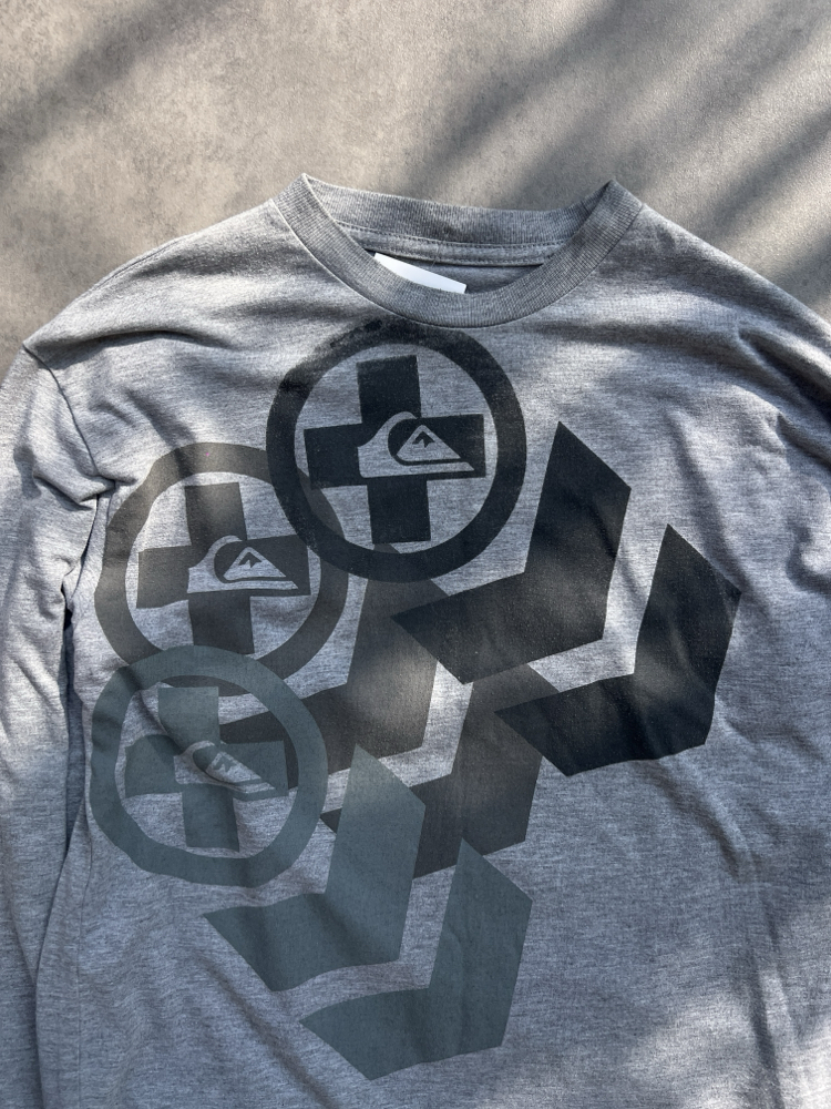 Quiksilver sweatshirt L