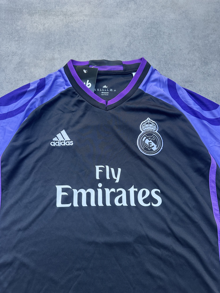 Adidas Real Madrid Ronaldo Forma