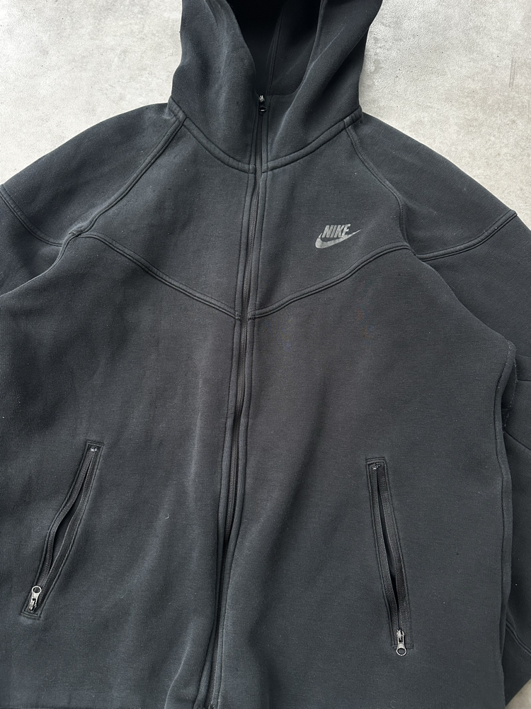 Nike Tech sweatshirt L