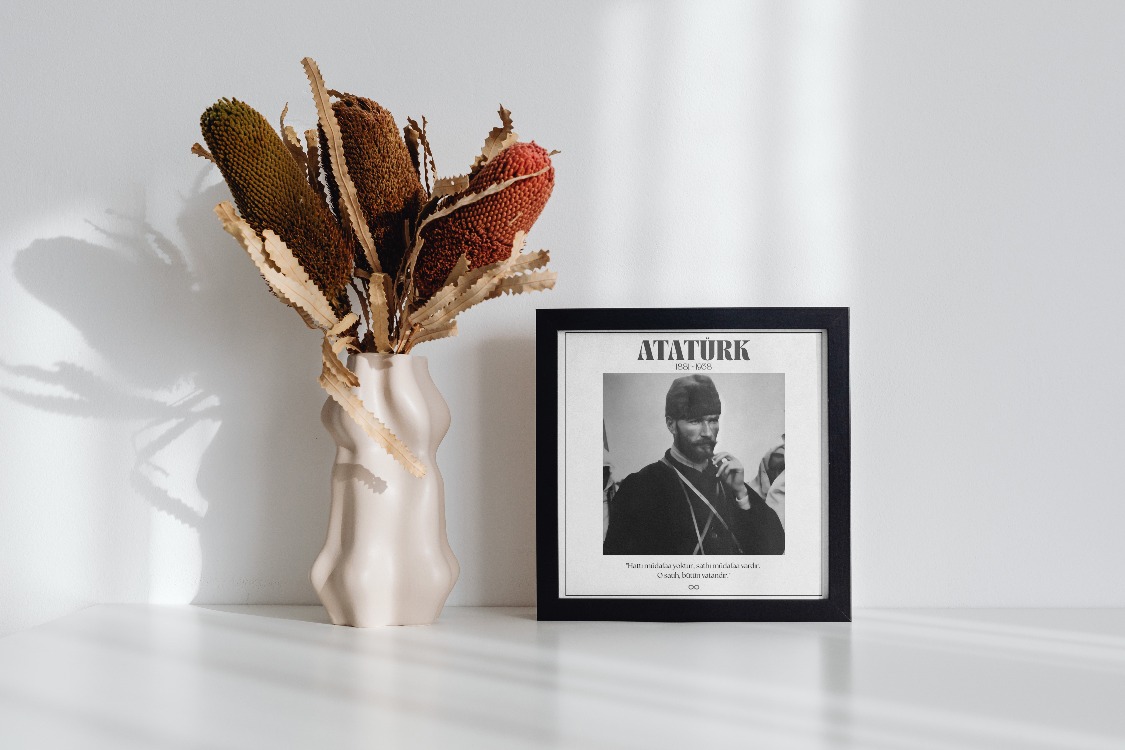 Gazi Mustafa Kemal Kalpaklı Askeri Poster | "Hattı Müdafaa Yoktur" Sözlü Tarih Tablosu