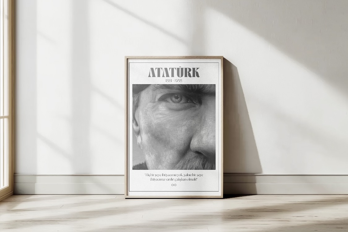 Atatürk Yakın Çekim Detaylı Portre | "Çalışkan Olmak" Sözlü Motivasyon Tablosu