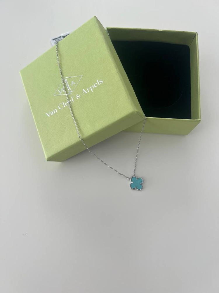 Van Cleef Kolye