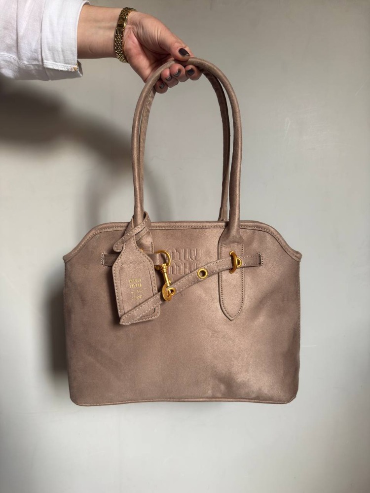 Miu Miu Aventure (40x31)