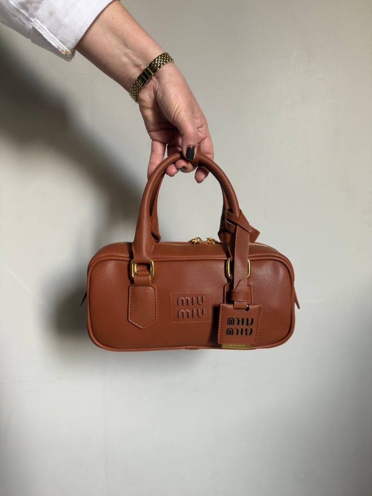 Miu Miu Arcadie (27x12)