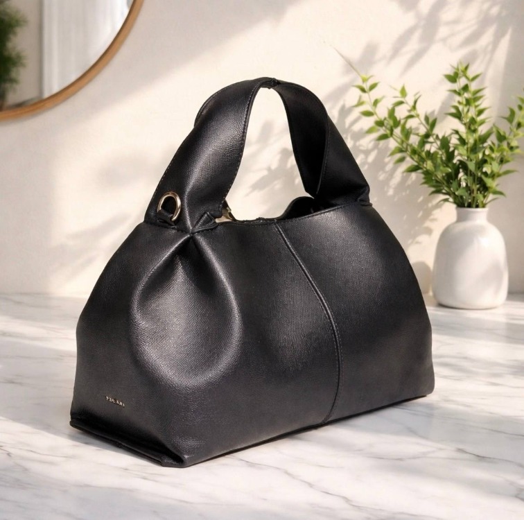 Polene Numero Neuf (33x21)