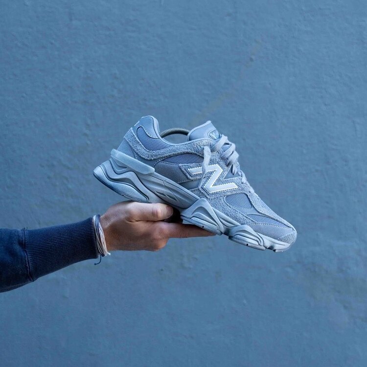 New Balance 9060 “ Washed Blue “