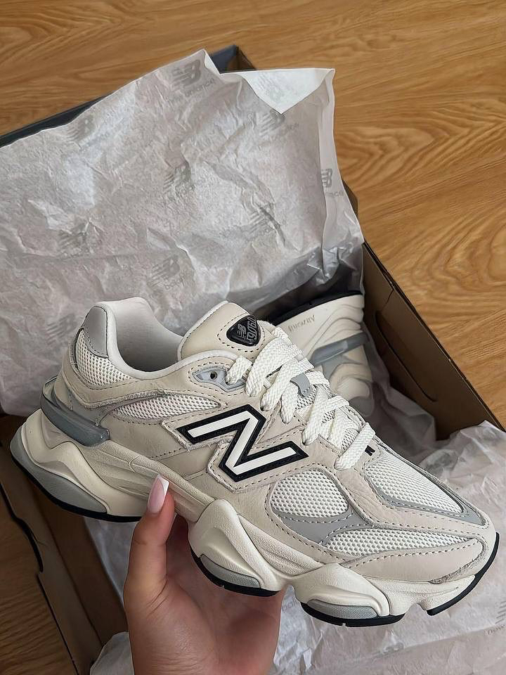 New Balance 9060 “ Beige Suede “