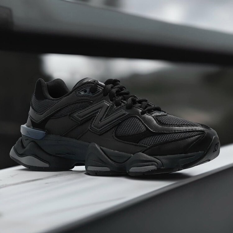 New Balance 9060 “ Black Leather “