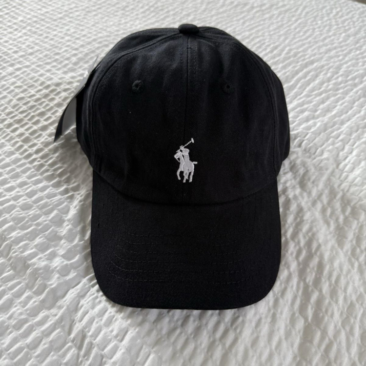 R.L “ Black & White “ Hat