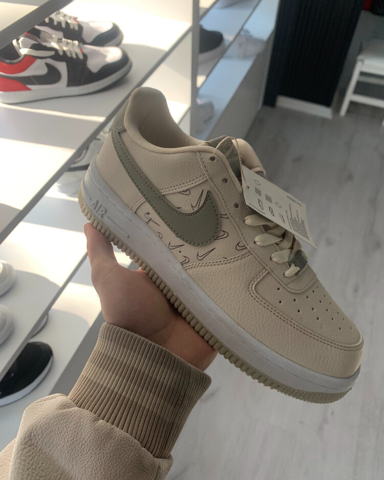 Nike