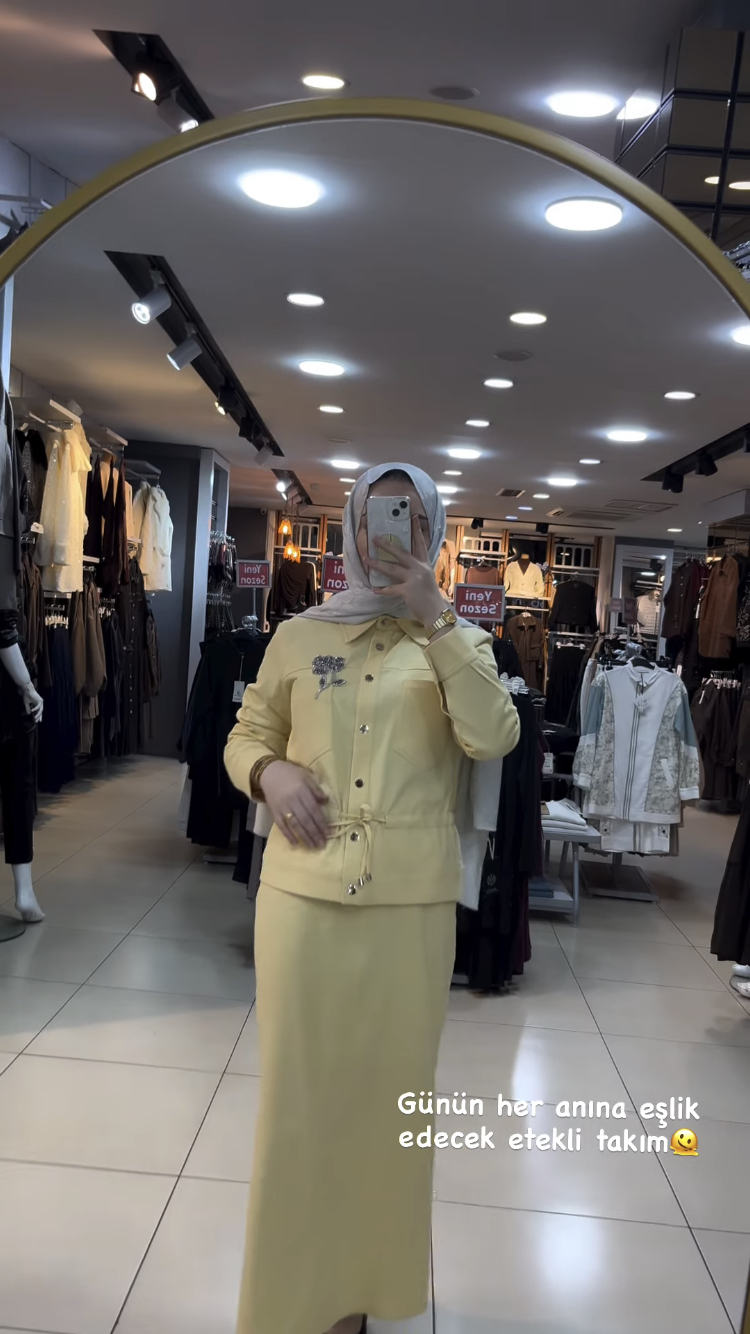 Selinada özel tasarım etekli takım