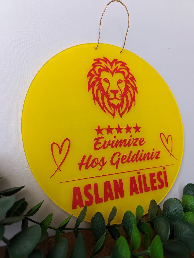 Şampiyon Kapı Süsü 