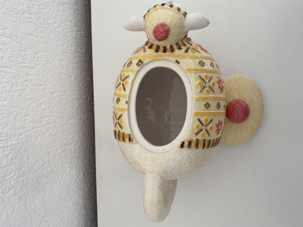 Enesco Çizmeli Koyun Demlik