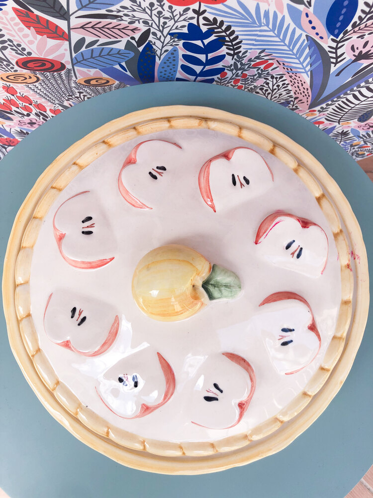 Elmalı Tart Fanusu