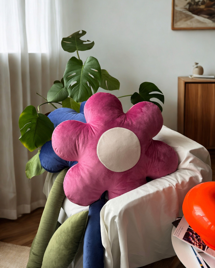 PEMBE DEV ÇİÇEK YASTIK