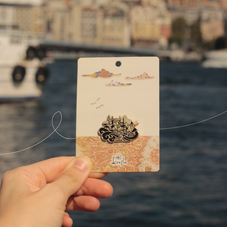 Istanbul Broş