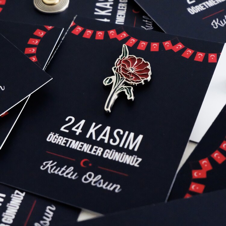 24'lü Broş Hediye Seti