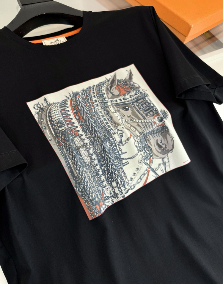 Hermes Heavy Metal Horse Crew Neck Short Sleeve T-Shirt