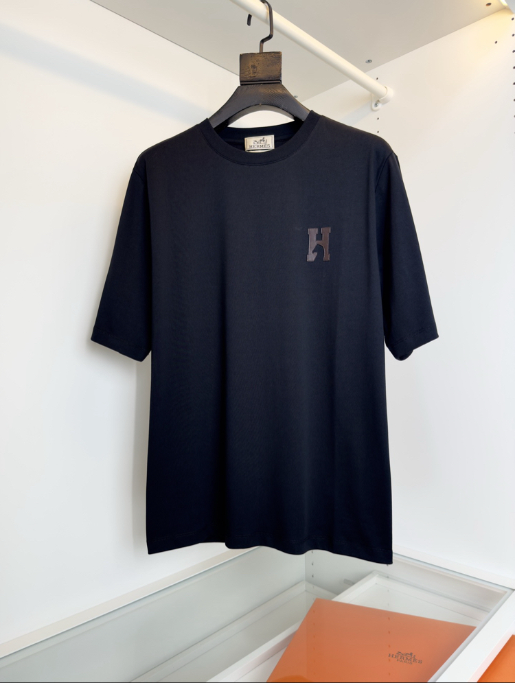 Hermes H Cheval Leather Embroidered Crew Neck Short Sleeve T-Shirt
