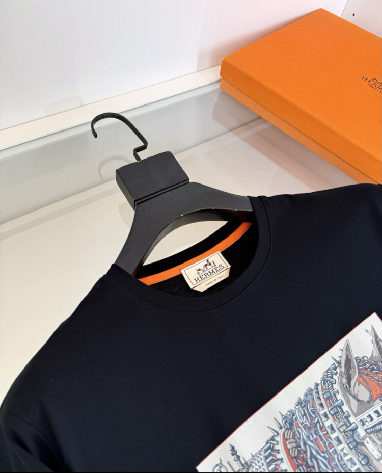 Hermes Heavy Metal Horse Crew Neck Short Sleeve T-Shirt