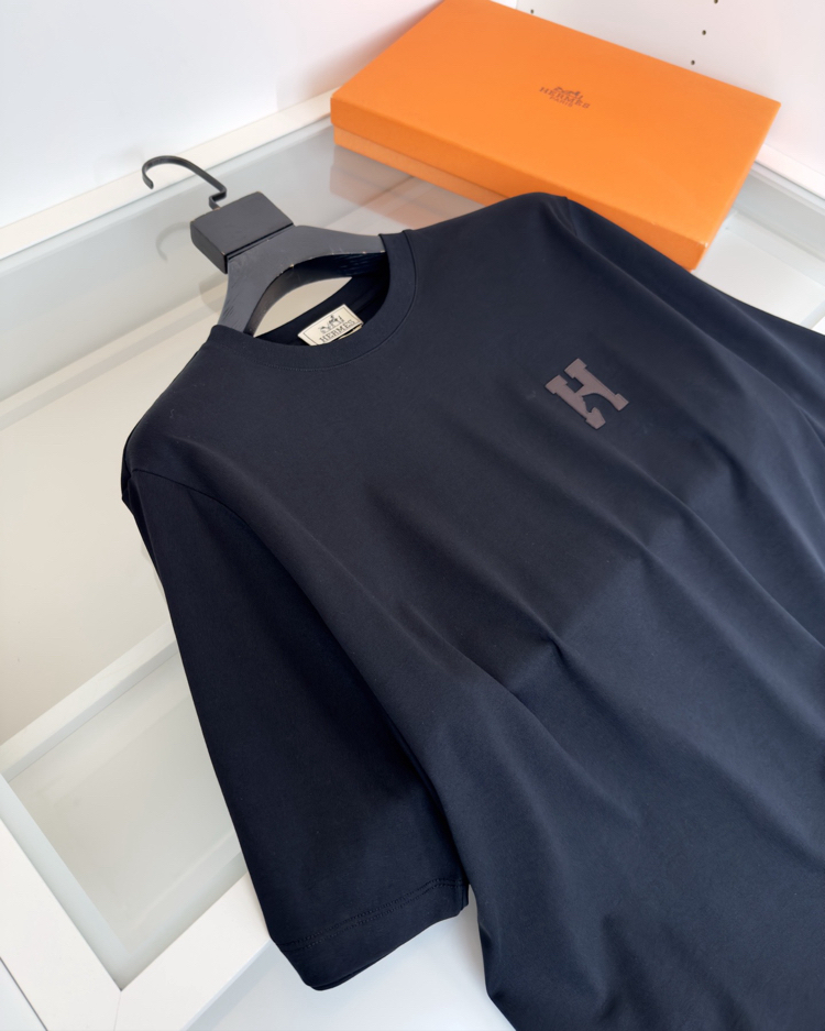 Hermes H Cheval Leather Embroidered Crew Neck Short Sleeve T-Shirt