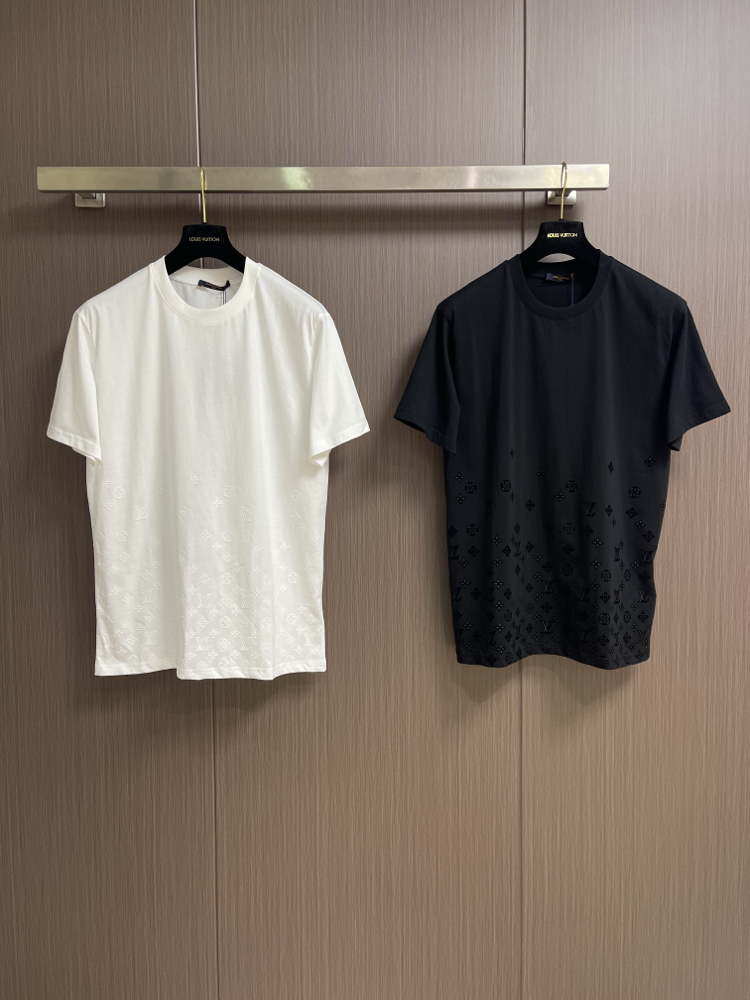 Louis Vuitton Gradient Embossed Crew Neck Short-Sleeve T-Shirt