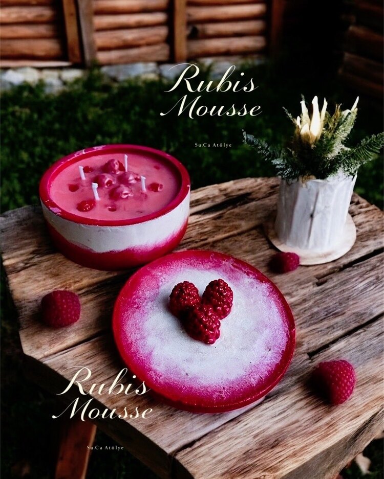 Rubis Candle