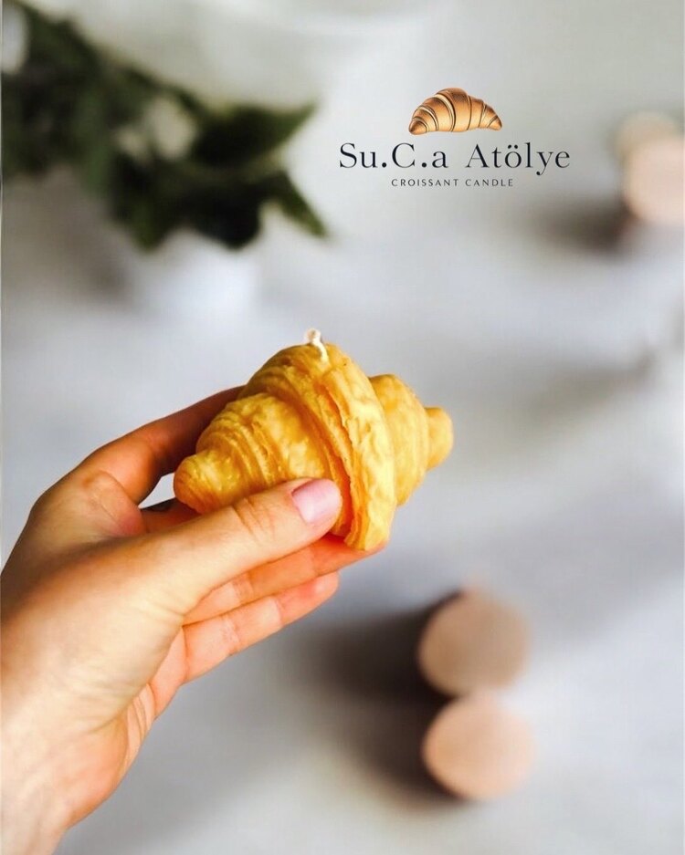 Croissant Candle