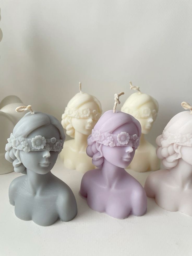 Regina Candle