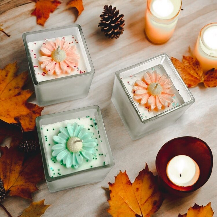 Flourish Candle 