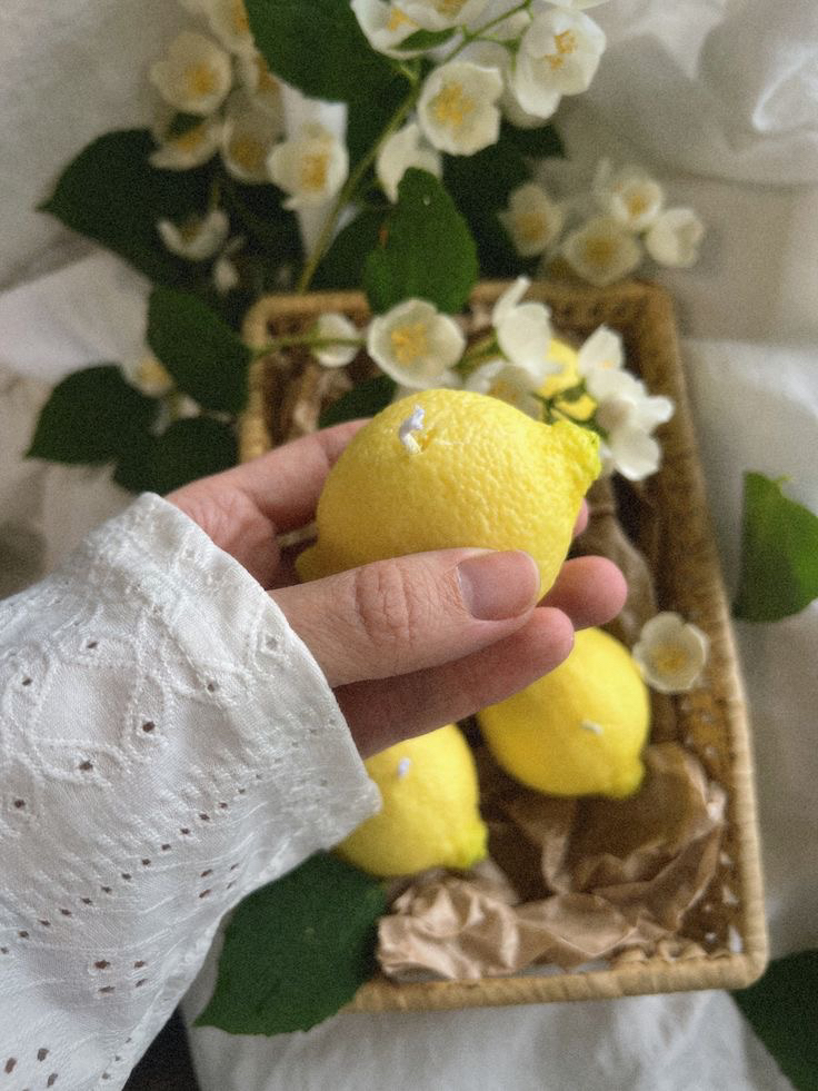 Lemon Candle